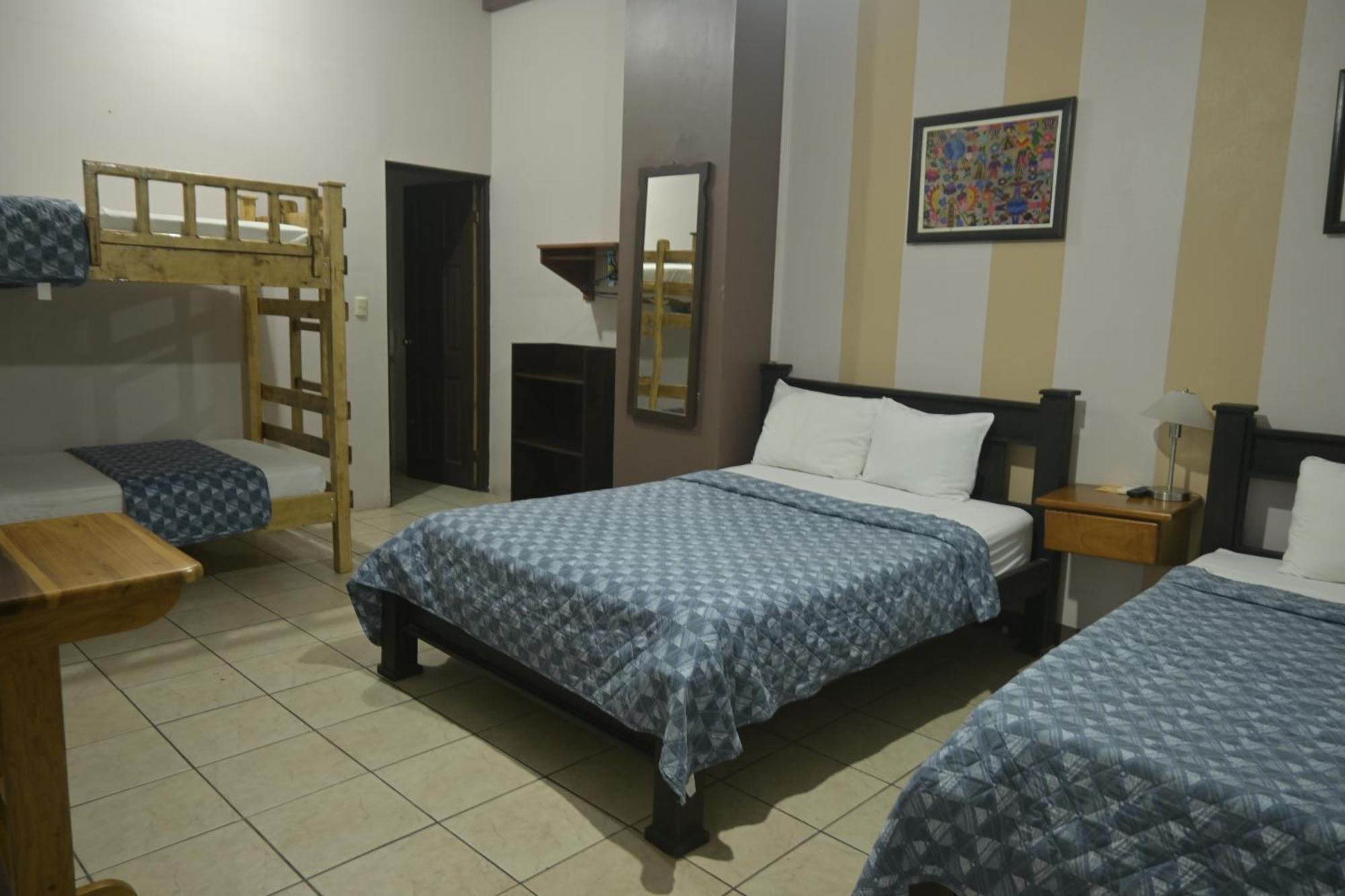 Hotel Las Colinas La Fortuna Esterno foto