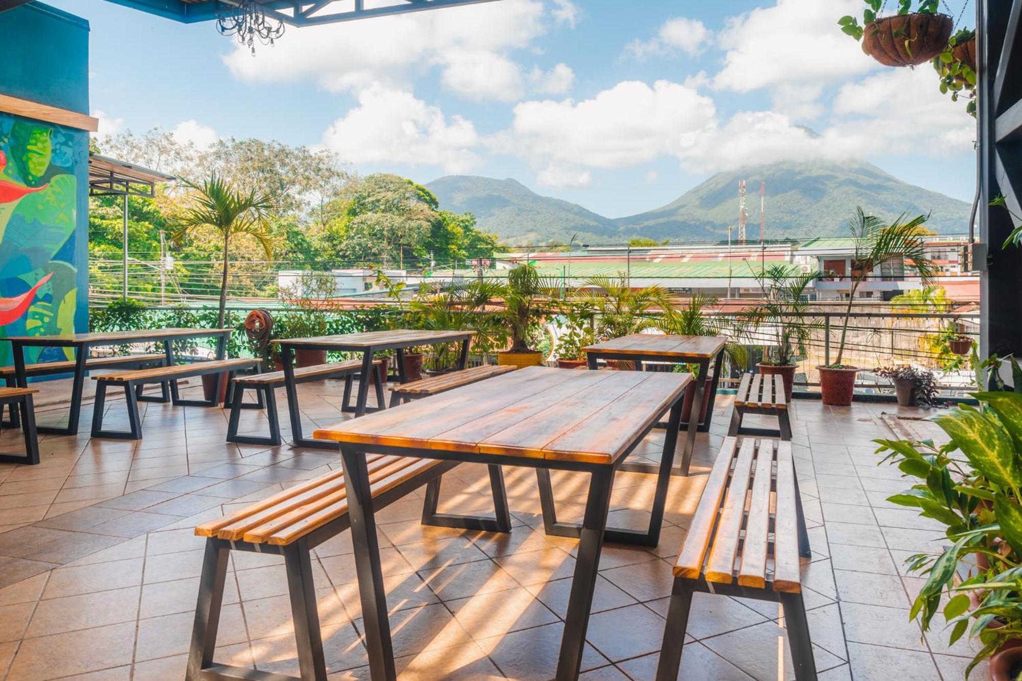 Hotel Las Colinas La Fortuna Esterno foto